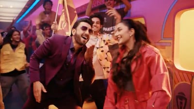 Ranveer Singh and Dhanashree Verma in the World Cup 2023 anthem Ranveer Singh and Dhanashree Verma in the World Cup 2023 anthem
