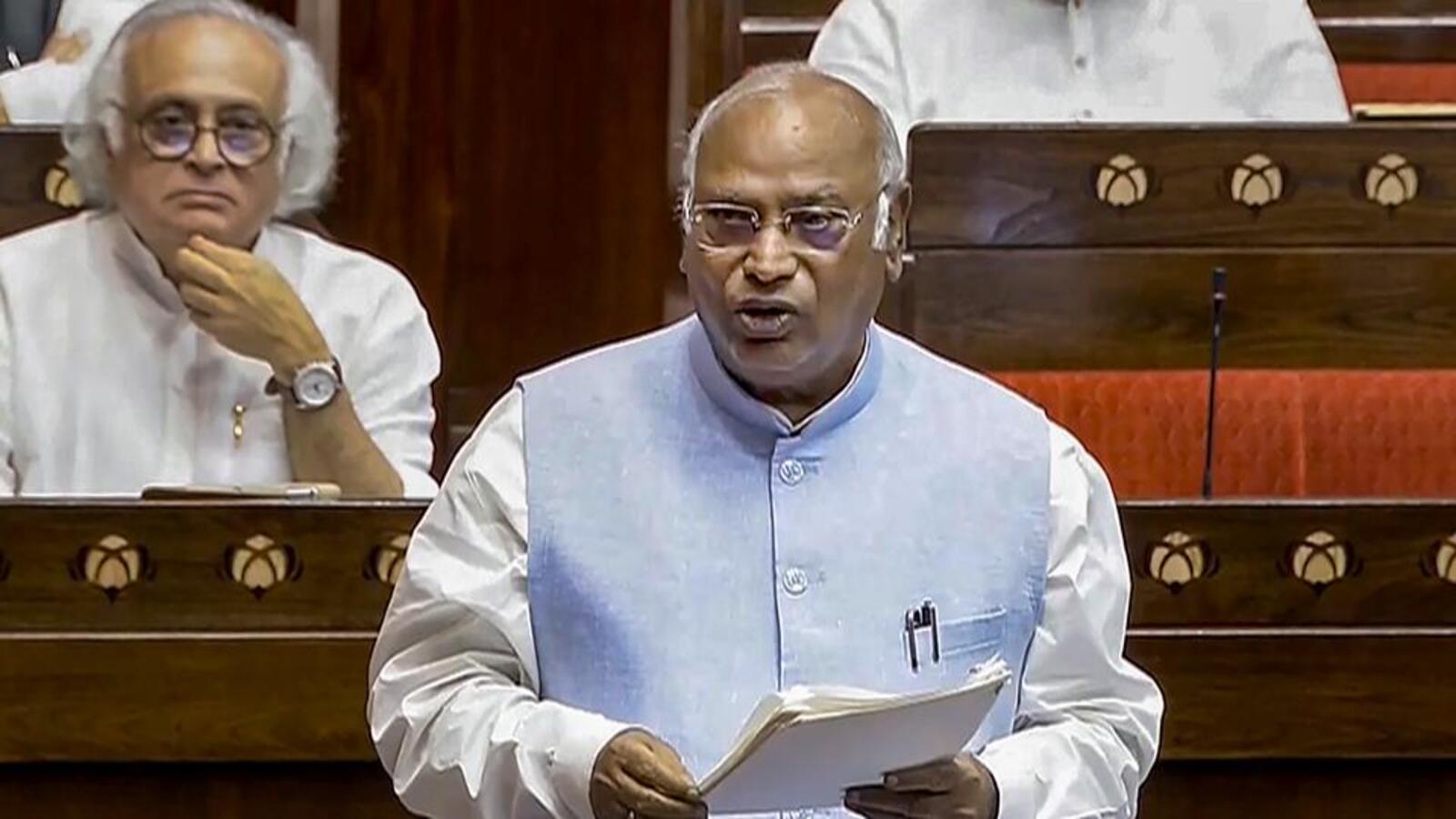 Implement women's bill at the earliest: Kharge | Latest News India - Vimarsana News
