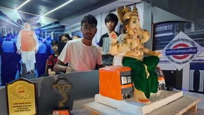 Ganesh Chaturthi festival is celebrated every year with great fervour, with thousands of devotees thronging temples and pandals for the darshan of the Lord Ganesha. (HT Photo/Vijay Bate)