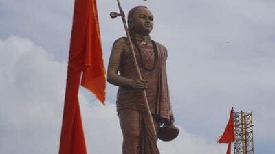 Adi Shankaracharya’s 108 feet tall statue known as Statue of Oneness on the bank of Narmada river at Omkareshwar (HT Photo) Adi Shankaracharya’s 108 feet tall statue known as Statue of Oneness on the bank of Narmada river at Omkareshwar (HT Photo)
