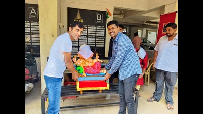 It has been seen over the last two to three years that the number of days that people keep Ganesh idols at home has reduced (HT FILE PHOTO) It has been seen over the last two to three years that the number of days that people keep Ganesh idols at home has reduced (HT FILE PHOTO)