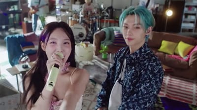 In a video viral on the net, K-pop band TWICE's member Nayeon can be seen performing the song ‘No Problem with Aussie rapper Felix from the band STRAY KIDS. In a video viral on the net, K-pop band TWICE's member Nayeon can be seen performing the song ‘No Problem with Aussie rapper Felix from the band STRAY KIDS.