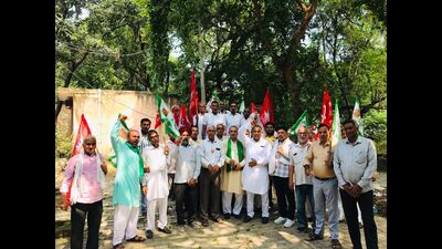 The decision to oppose the CM’s visit was taken in a meeting attended by the members of SKM at Yamunanagar’s Jagadhri grain market. (HT Photo)