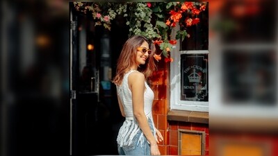 Vaani Kapoor effortlessly posed for candid shots, sharing them on her social media with the caption, "Summer’23 🩵 #londondiaries🇬🇧." (Instagram/@_vaanikapoor_) Vaani Kapoor effortlessly posed for candid shots, sharing them on her social media with the caption, "Summer’23 🩵 #londondiaries🇬🇧." (Instagram/@_vaanikapoor_)