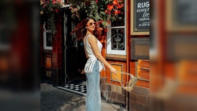 Vaani Kapoor sported a crochet top adorned with fringes, complemented by bootcut denim. (Instagram/@_vaanikapoor_) Vaani Kapoor sported a crochet top adorned with fringes, complemented by bootcut denim. (Instagram/@_vaanikapoor_)