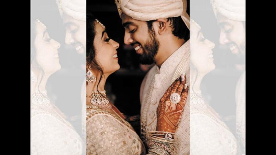 Chirag Shah set up a wedding fund years in advance, taking budgeting tips from his now-wife Nikita Thakkar. Their sangeet cost  <span class='webrupee'>₹</span>90,000, and they had 150 guests at the reception. (SPClicks)