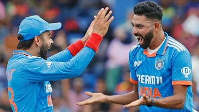 India's Mohammed Siraj and Virat Kohli celebrate a dismissal (BCCI Twitter) India's Mohammed Siraj and Virat Kohli celebrate a dismissal (BCCI Twitter)