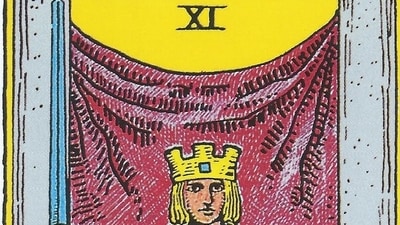 The Justice Tarot Card. (Pixabay)