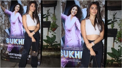 Pooja Hegde arrived looking chic in a white V-neck crop top paired with blue denim jeans. She styled her look with a Louis Vuitton shoulder bag and bracelets stacked on her wrist. With mascaraed eyelashes, contoured cheeks, a nude lipstick and her straight locks left open in the middle part, she finished off her look. (HT Photo/VarinderChawla) Pooja Hegde arrived looking chic in a white V-neck crop top paired with blue denim jeans. She styled her look with a Louis Vuitton shoulder bag and bracelets stacked on her wrist. With mascaraed eyelashes, contoured cheeks, a nude lipstick and her straight locks left open in the middle part, she finished off her look. (HT Photo/VarinderChawla)
