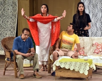 Directed by Rakesh Bedi, this play has a multi-starrer cast including actors Rupali Ganguly and Kishwer Merchant.