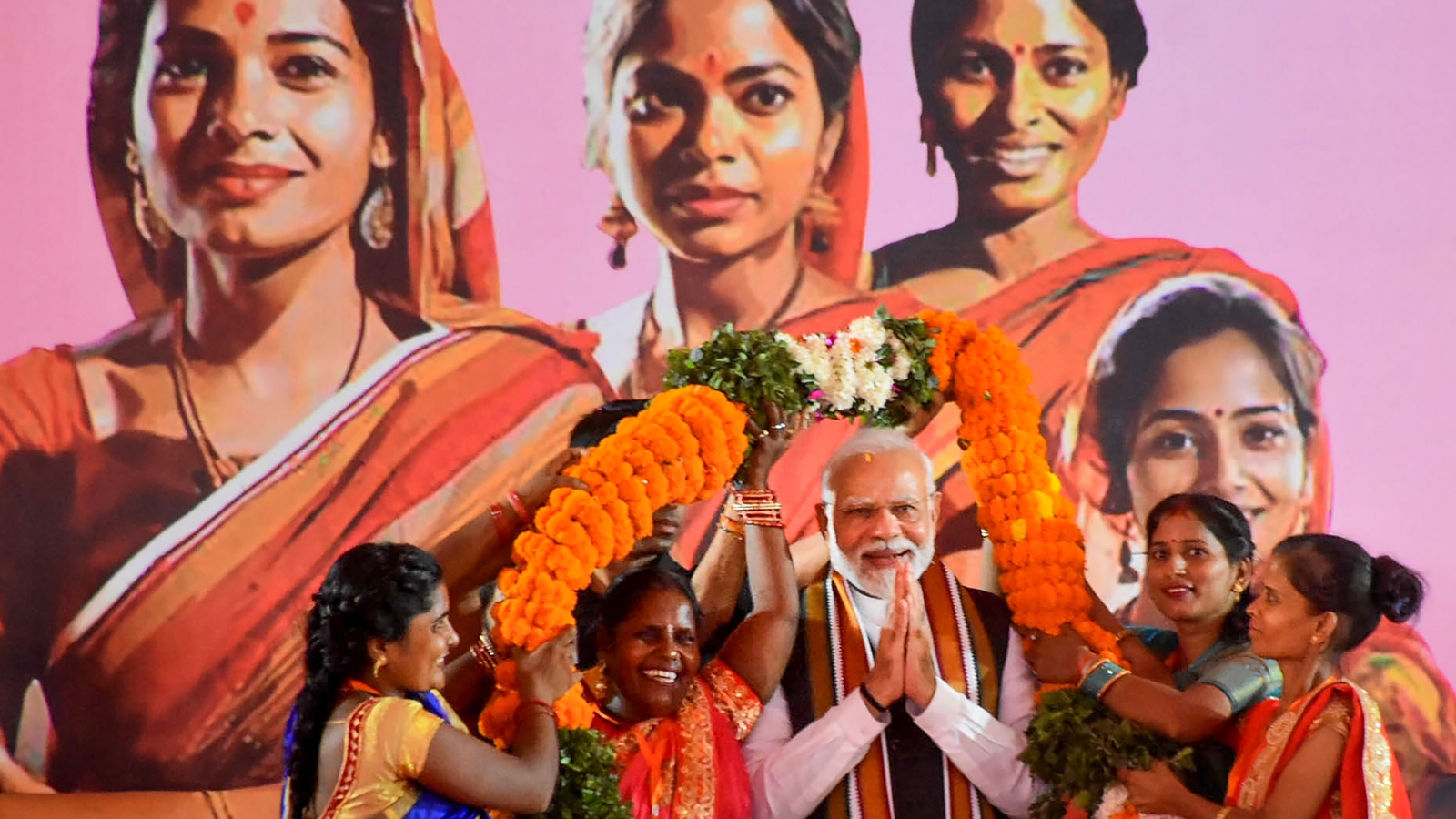 PM gives credit to women for passage of women's reservation bill in Parliament | Latest News India - Vimarsana News