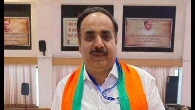 Ashish Gulati duped a Kurukshetra man and others of ₹27 lakh on the pretext of getting their works related to the police department done. (HT Photo) Ashish Gulati duped a Kurukshetra man and others of ₹27 lakh on the pretext of getting their works related to the police department done. (HT Photo)