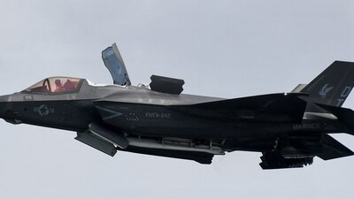 A stealth-capable US fighter jet vanished on September 17, 2023 -- not from prying eyes but rather from the American military, prompting an unusual call to the public. (AFP) A stealth-capable US fighter jet vanished on September 17, 2023 -- not from prying eyes but rather from the American military, prompting an unusual call to the public. (AFP)
