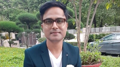 Actor Yajuvendra Pratap Singh on his visit to Lucknow where he will shoot his next film Archituchchey (Deep Saxena/HT)