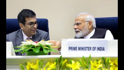 Prime Minister Narendra Modi and Chief Justice of India (CJI) Justice DY Chandrachud at Vigyan Bhawan in New Delhi on Saturday. (PIB) Prime Minister Narendra Modi and Chief Justice of India (CJI) Justice DY Chandrachud at Vigyan Bhawan in New Delhi on Saturday. (PIB)