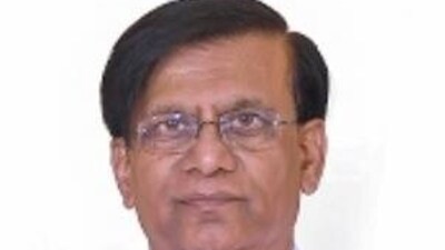 Karnataka Congress MLA Basavaraj Rayareddy. (Oneindia) Karnataka Congress MLA Basavaraj Rayareddy. (Oneindia)