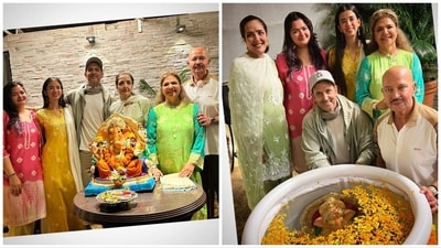 Hrithik Roshan carries out Ganesh visarjan at home. Hrithik Roshan carries out Ganesh visarjan at home.