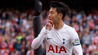 Son Heung-min gestures after scoring Tottenham Hotspur's second goal during the Premier League match against Arsenal at Emirates stadium in London. (AP) Son Heung-min gestures after scoring Tottenham Hotspur's second goal during the Premier League match against Arsenal at Emirates stadium in London. (AP)