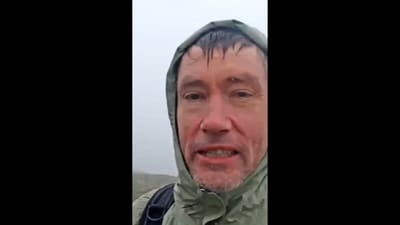 The image shows a hiker lost in a national park in Alaska. (Instagram/@goodnews_movement) The image shows a hiker lost in a national park in Alaska. (Instagram/@goodnews_movement)