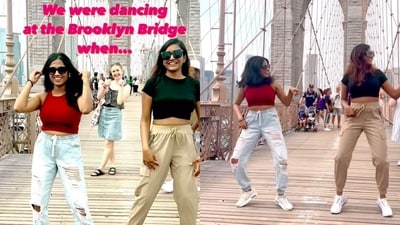 Women dancing to Chaleya on the Brooklyn Bridge in New York. (Instagram/@samadnya.k)
