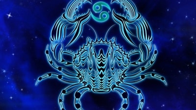 Cancer Daily Horoscope for September 25, 2023: Don't hesitate to seek emotional support from loved ones.