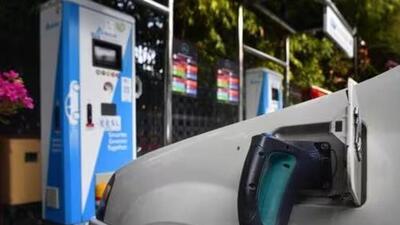 Out of the ten lakh EVs sold in India this year, over four lakh were manufactured in Tamil Nadu. (HT file photo)