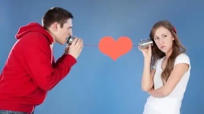 Communication is a binding factor in a long-distance relationship. Inconsistency and unavailability of the partner can denote a problem. (Unsplash) Communication is a binding factor in a long-distance relationship. Inconsistency and unavailability of the partner can denote a problem. (Unsplash)
