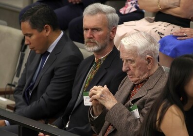 Yaroslav Hunka, right, waits for the arrival of Ukrainian President Volodymyr Zelenskyy in the House of Commons in Ottawa, Onatario on Friday, Sept. 22, 2023. (AP) Yaroslav Hunka, right, waits for the arrival of Ukrainian President Volodymyr Zelenskyy in the House of Commons in Ottawa, Onatario on Friday, Sept. 22, 2023. (AP)