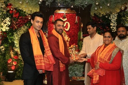 Salman Khan with Aayush Sharma and Arpita Khan at Eknath Shinde's home. Salman Khan with Aayush Sharma and Arpita Khan at Eknath Shinde's home.