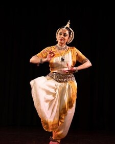Odissi dancer Sumelika Bhattacharyya is a disciple of Padma Shri Kiran Segal, Odissi dancer Sumelika Bhattacharyya is a disciple of Padma Shri Kiran Segal,