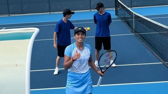Ankita Raina defeats Uzbekistan's Sabrina Olimjonova in women's singles round 2