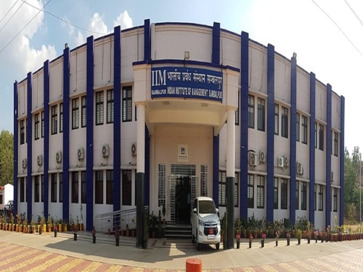 IIM Sambalpur celebrated its 9th Foundation Day and the theme for this year's foundation day was “Accelerating Startup’s Ecosystems”. IIM Sambalpur celebrated its 9th Foundation Day and the theme for this year's foundation day was “Accelerating Startup’s Ecosystems”.