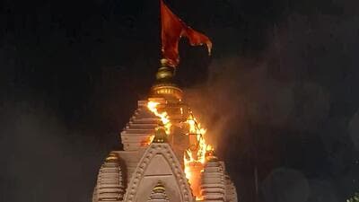 Fire breaks out at the Sane Guruji Ganesh Mitra Mandal pandal where BJP president JP Nadda was offering prayers in Pune on Tuesday. (ANI) Fire breaks out at the Sane Guruji Ganesh Mitra Mandal pandal where BJP president JP Nadda was offering prayers in Pune on Tuesday. (ANI)