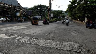 Navi Mumbai, India - Sept. 26, 2023: Panvel nodes to get concrete roads,  ₹421 cr approved for developmental work ( little world to uttsav chowk ) at Kharghar in Navi Mumbai, India, on Tuesday, September 26, 2023. (Photo by Bachchan Kumar/ HT PHOTO) (HT PHOTO)