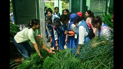 School students during a visit to NBRI on the occasion of Open Day, on the 82nd CSIR Foundation Day, on Tuesday. (HT Photo)
