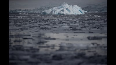 The sea ice extent was 1.03 million square kilometers smaller than the previous record set in 1986. (REUTERS)