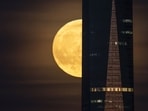 September's Harvest Moon to Light Up ThursdayPhotographer: Paul Hanna/Bloomberg September's Harvest Moon to Light Up ThursdayPhotographer: Paul Hanna/Bloomberg