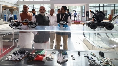 The PM was accompanied by Gujarat Governor Acharya Devvrat and Chief Minister Bhupendra Patel. (Twitter/@narendramodi) The PM was accompanied by Gujarat Governor Acharya Devvrat and Chief Minister Bhupendra Patel. (Twitter/@narendramodi)