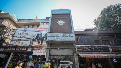 Burglars made away with ornaments worth  ₹20-25 crore in a dramatic heist at a jewellery store in Bhogal on Sunday night. (Sanchit Khanna/HT)