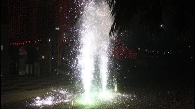 The order also said that when fireworks are set off on Diwali or any other festival, such as Gurpurab, the window for bursting firecrackers will be from 8pm to 10pm. The window will be from 11.55pm to 12.30am on Christmas and New Year’ Eve. (HT Archive) The order also said that when fireworks are set off on Diwali or any other festival, such as Gurpurab, the window for bursting firecrackers will be from 8pm to 10pm. The window will be from 11.55pm to 12.30am on Christmas and New Year’ Eve. (HT Archive)