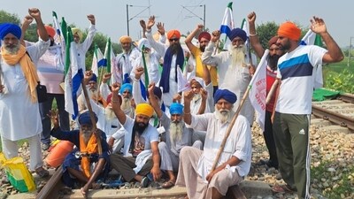 “Rail roko will begin across Punjab for three days today. There are many issues including the MSP guarantee, and cases against farmers during Delhi protests not being taken back and other issues...Forget about farmers' income being doubled, our expenses have risen 2-3 times...," said Sarwan Singh Pandher, general secretary, Kisan Mazdoor Sangharsh Committee, Punjab. (HT Photo) “Rail roko will begin across Punjab for three days today. There are many issues including the MSP guarantee, and cases against farmers during Delhi protests not being taken back and other issues...Forget about farmers' income being doubled, our expenses have risen 2-3 times...," said Sarwan Singh Pandher, general secretary, Kisan Mazdoor Sangharsh Committee, Punjab. (HT Photo)