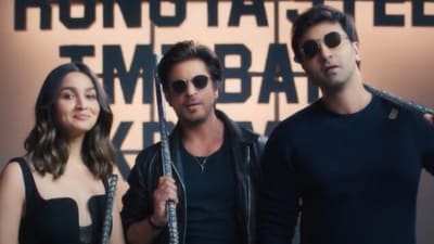 Alia Bhatt, Shah Rukh Khan, and Ranbir Kapoor in a new ad Alia Bhatt, Shah Rukh Khan, and Ranbir Kapoor in a new ad