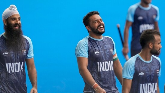 The men's hockey team, on the other hand, all but assured themselves of a spot in the semi-final after beating reigning gold medallists Japan 4-2.&nbsp;(PTI)