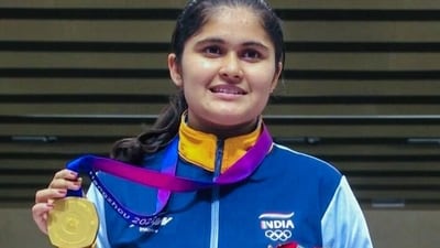 Palak Gulia won a gold medal in the 10m Air Pistol Women’s individual event. (Twitter) Palak Gulia won a gold medal in the 10m Air Pistol Women’s individual event. (Twitter)