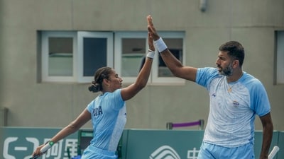 Tennis mixed doubles pair Rohan Bopanna and Rutuja Bhosale also got through to the final, thus assuring themselves of a silver medal at least.&nbsp; (PTI)