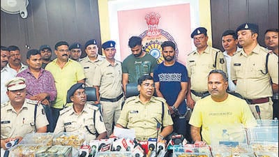 The main accused Lokesh Srivas (in blue) in the custody of Chhattisgarh Police on Friday. (HT PHOTO) The main accused Lokesh Srivas (in blue) in the custody of Chhattisgarh Police on Friday. (HT PHOTO)