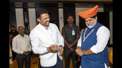 Samant, while speaking in Pune on Saturday said that Shinde had been instrumental in bringing about good investments in Maharashtra, which is the leading state in the country in terms of attracting investors. (HT PHOTO)