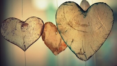Daily Love and Relationship Horoscope 2023: Find out love predictions for October 1.