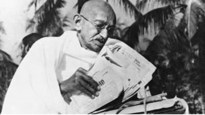 He repeated that there can be no swaraj for India without the willing cooperation and unity between Hindus and Muslims and that such unity was bound to come sooner or later He repeated that there can be no swaraj for India without the willing cooperation and unity between Hindus and Muslims and that such unity was bound to come sooner or later