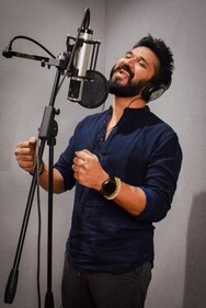 Amit Trivedi sings a song from Songs of Trance 2 at his studio (Sharanyaa Nair/HT) Amit Trivedi sings a song from Songs of Trance 2 at his studio (Sharanyaa Nair/HT)